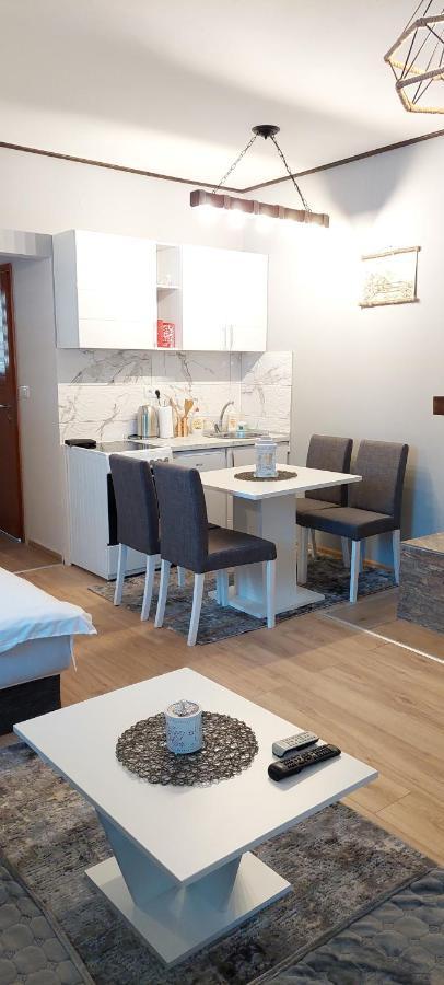 Vila Mina Kaludjerske Bare Exteriér fotografie